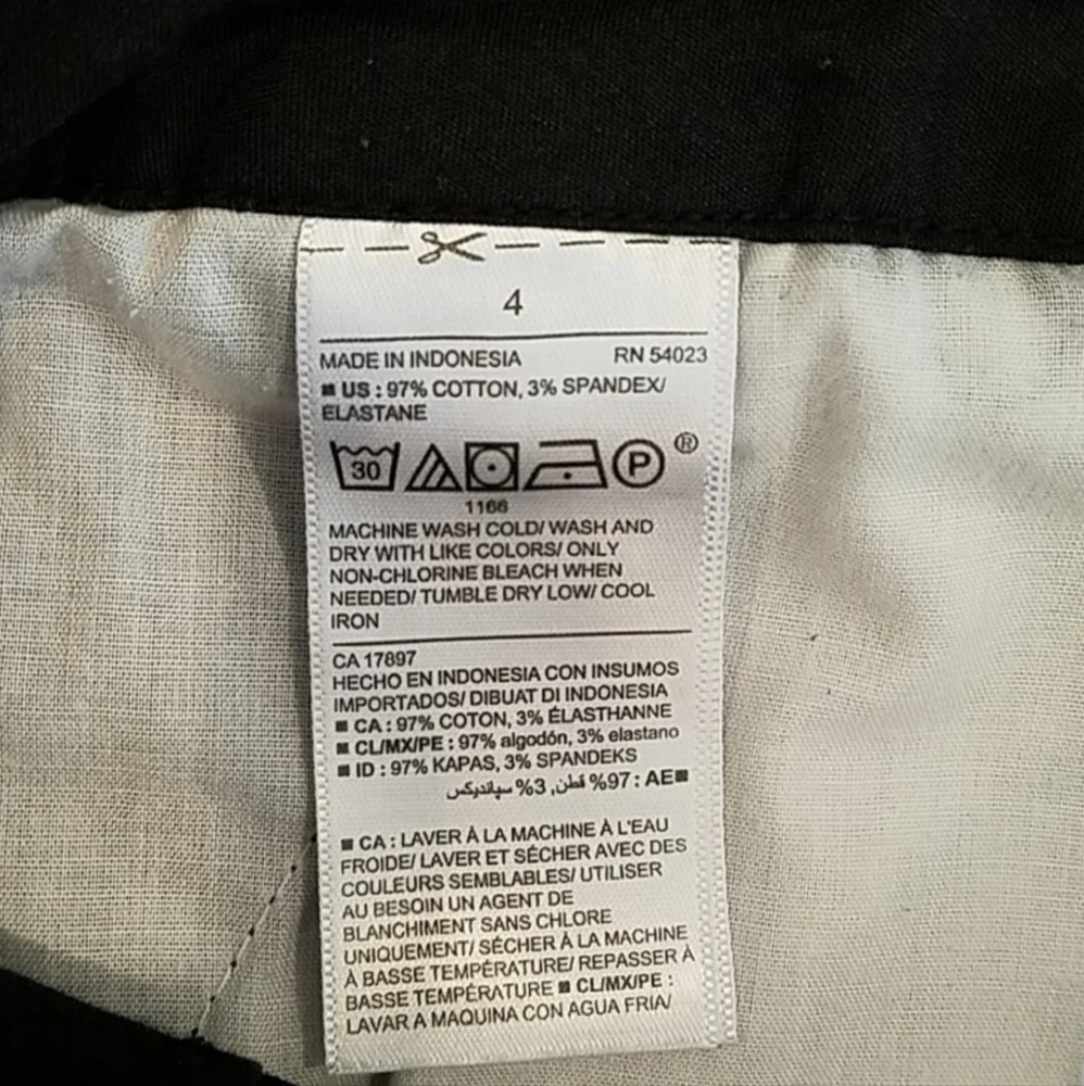 Old Navy | Chino Shorts | 3